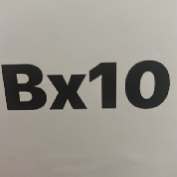 Max Studio Red and White Patterned Blouse - Picture 9 of 9